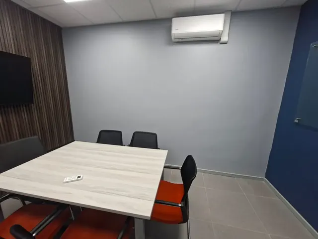 Registro fotográfico de Entrega final de sala de reuniones Frontel Angol: funcionalidad, diseño y estándar corporativo · imagen 11