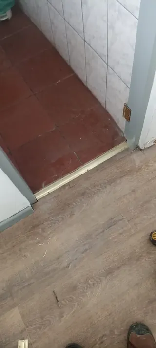 Registro fotográfico de ¿Qué cambia cuando renuevas el piso de tu oficina? SAESA Lautaro · imagen 5