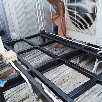 Proceso de pintura anticorrosiva y esmalte de terminación en estructura metálica para equipos de aire.